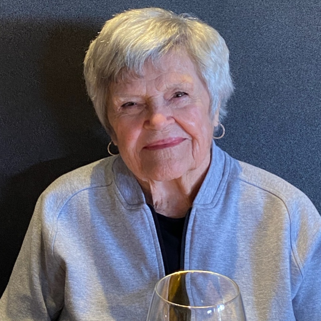 Shirley B. – The Vineyards Resident